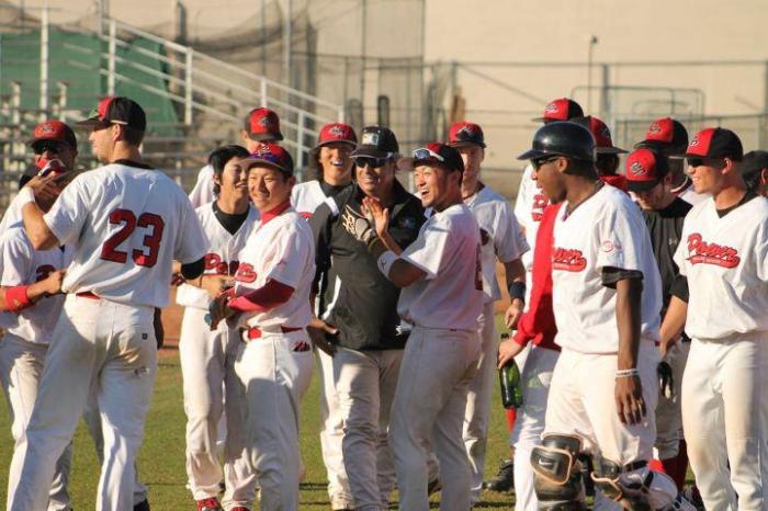 428643_259434377468147_1061717726_n